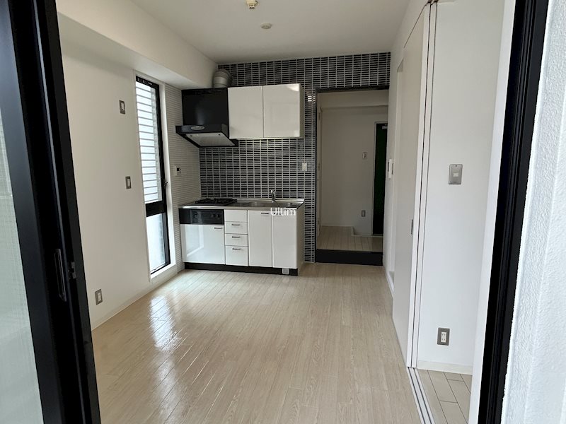 居室・リビング　※別のお部屋のお写真です。御参考までに。