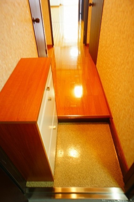 玄関　図面と現状に相違がある場合には現状を優先