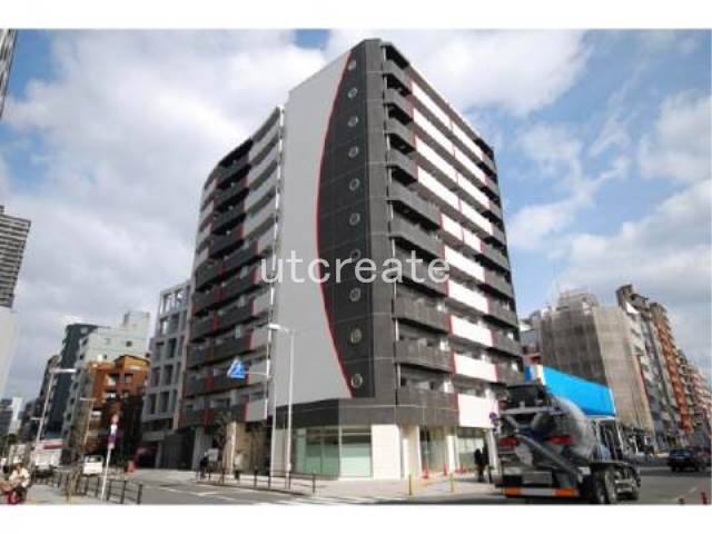 建物外観　徒歩１分圏内に２４時間営業のスーパーあり。