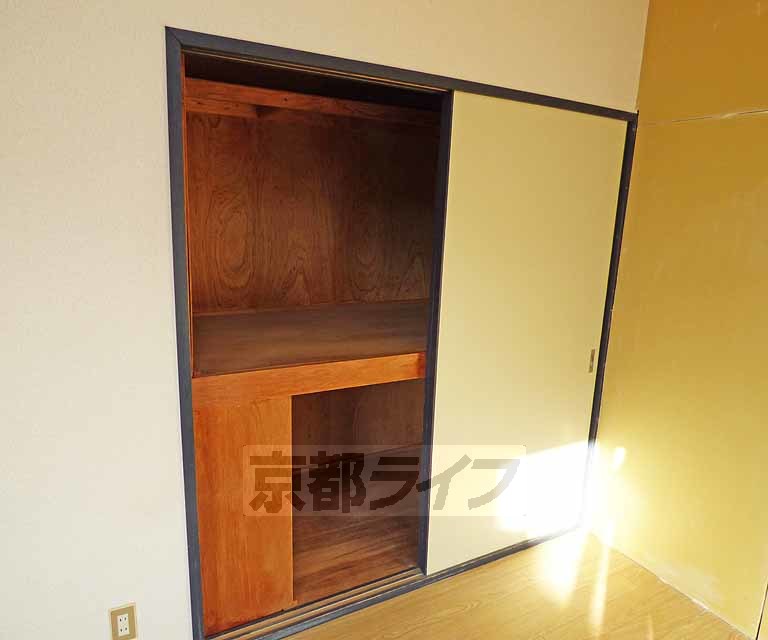 収納　クローゼットです。