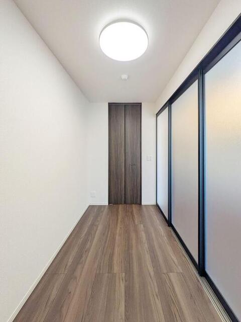 居室・リビング　洋室(3)