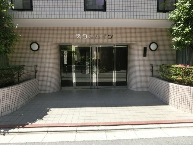 エントランス　☆オートロック付のエントランス☆