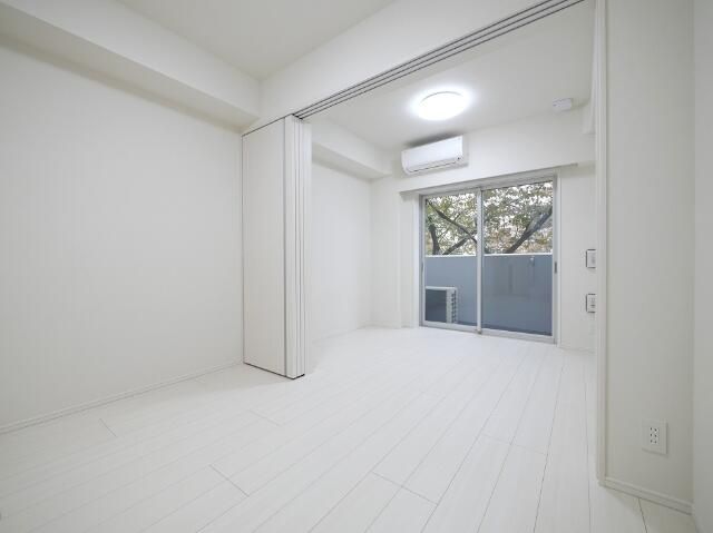 居室・リビング　おしゃれな居間です