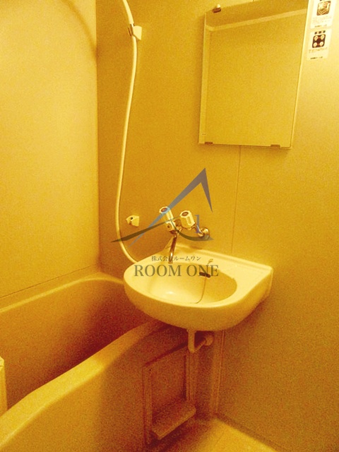 バス・シャワールーム　お風呂です。