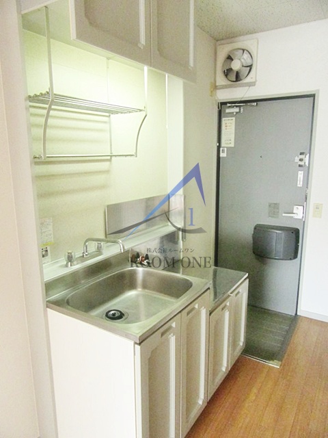 キッチン　キッチンです。