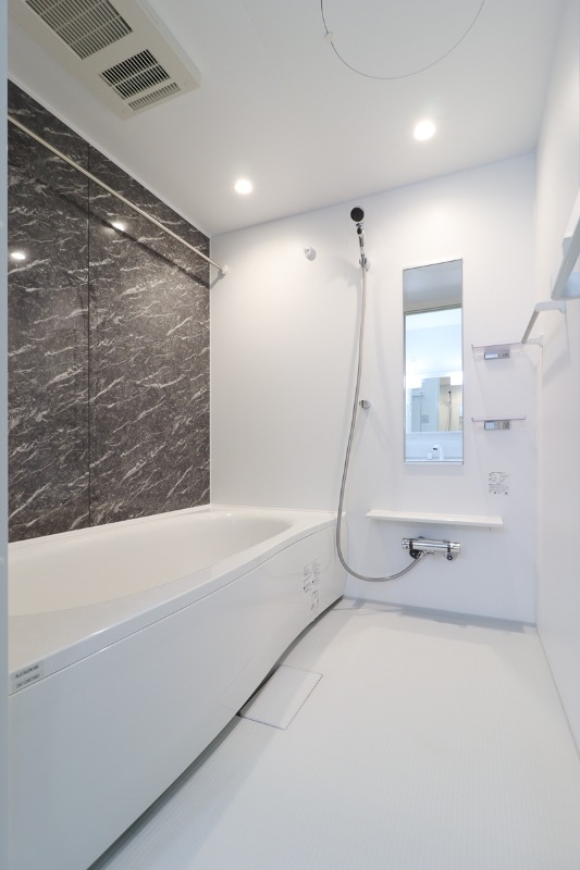 バス・シャワールーム　図面と現状に相違がある場合には現状を優先