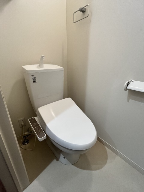 トイレ　☆洗浄便座の独立トイレ☆