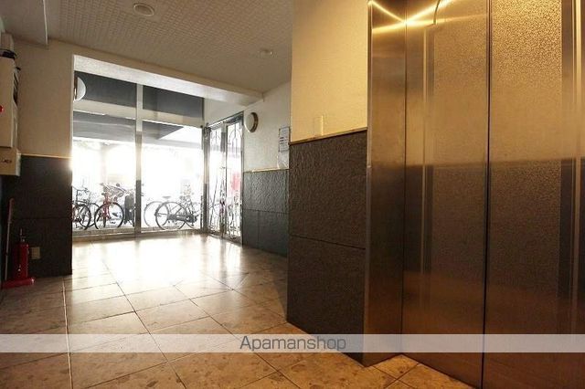 ロビー　ロビー