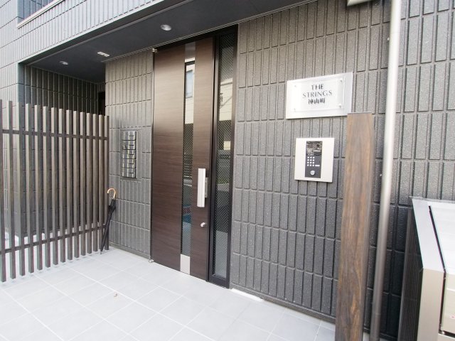 エントランス　オートロック完備でセキュリティ面も安心！