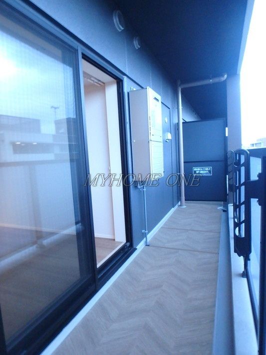 バルコニー　バルコニー