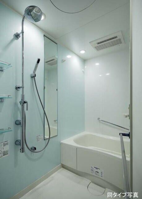 バス・シャワールーム　同タイプ部屋　参考写真です
