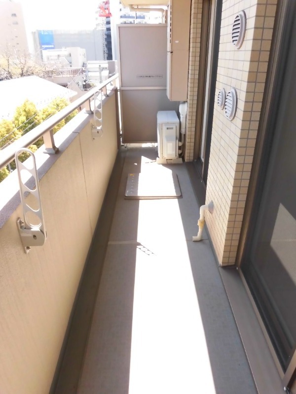 バルコニー　南東向きバルコニー♪