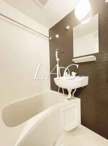 洗面設備　洗面台です。