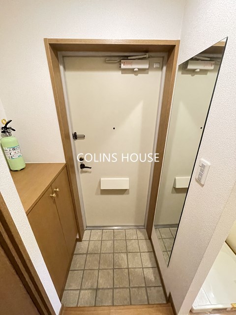 玄関　同タイプ別部屋画像