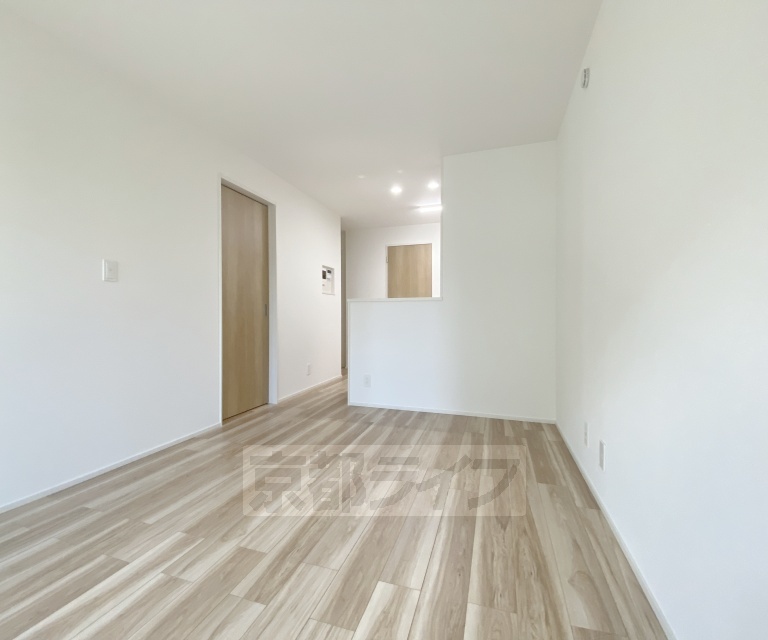居室・リビング　地下鉄北山駅から徒歩１０分の通勤通学便利な立地です。南...
