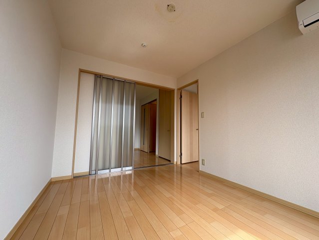 居室・リビング　ゆったりとした居間です