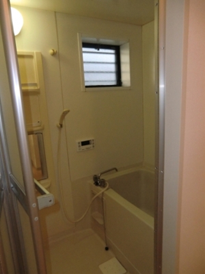 バス・シャワールーム　日々の疲れを癒すお風呂付です