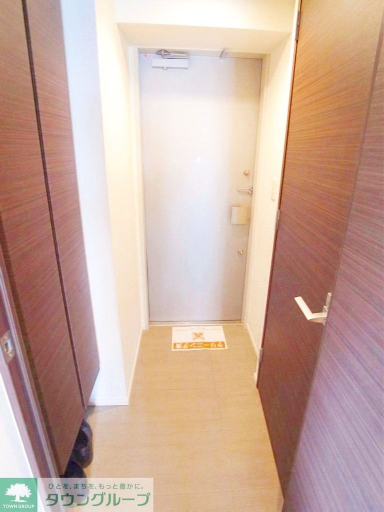 玄関　お部屋探しは株式会社　タウンハウジング　までお気軽にお問合…