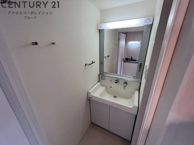 洗面設備　独立洗面化粧台付きでおすすめです！