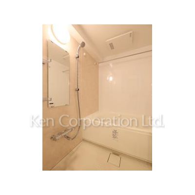 バス・シャワールーム　同タイプ4階のお部屋を撮影。仕様が異なることがあります。