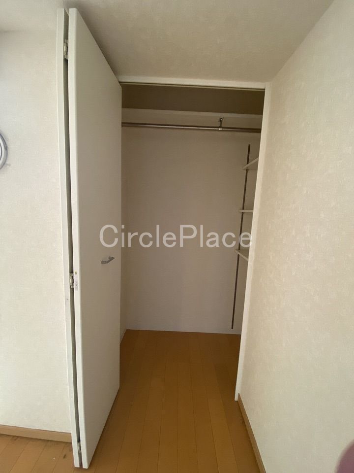 収納　※反転タイプ