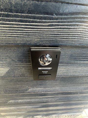 セキュリティ　モニター付きインターホン