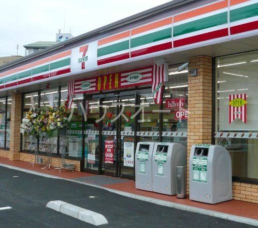 コンビニ　セブンイレブン江東亀戸7丁目東店（コンビニ）まで711m