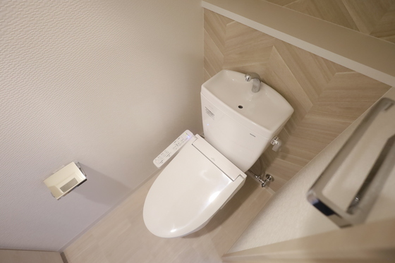 トイレ　※１２０３号室の写真です