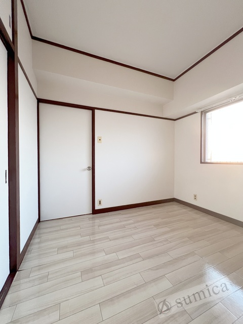 居室・リビング　日当たりのいいお部屋です♪