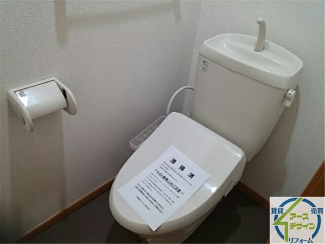 トイレ　パース写真