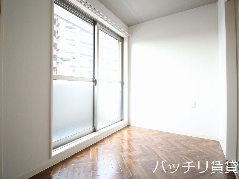 バルコニー　画像はイメージの為、色や間取りが若干異なりますが、現況を優先