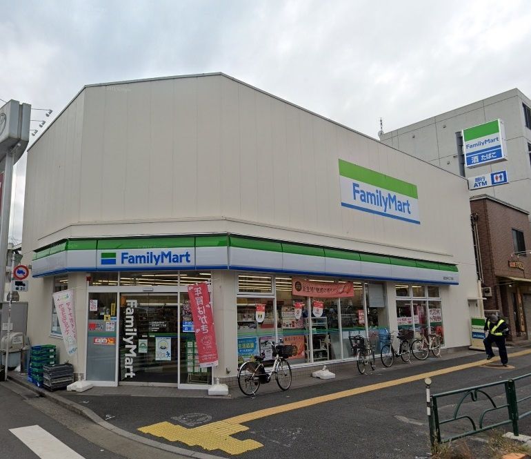 コンビニ　ファミリーマート足立谷中二丁目店（コンビニ）まで420m