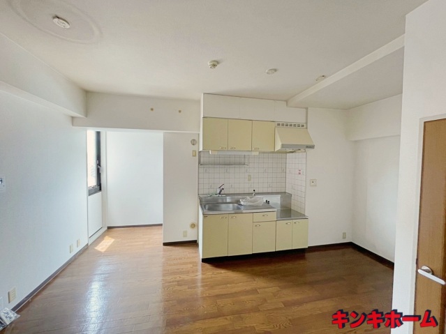 居室・リビング　写真は901号室のものです（同タイプ）