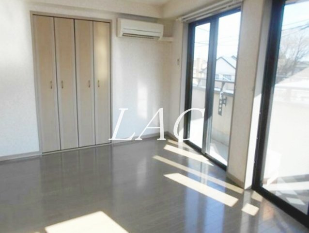 居室・リビング　洋室のお部屋です。