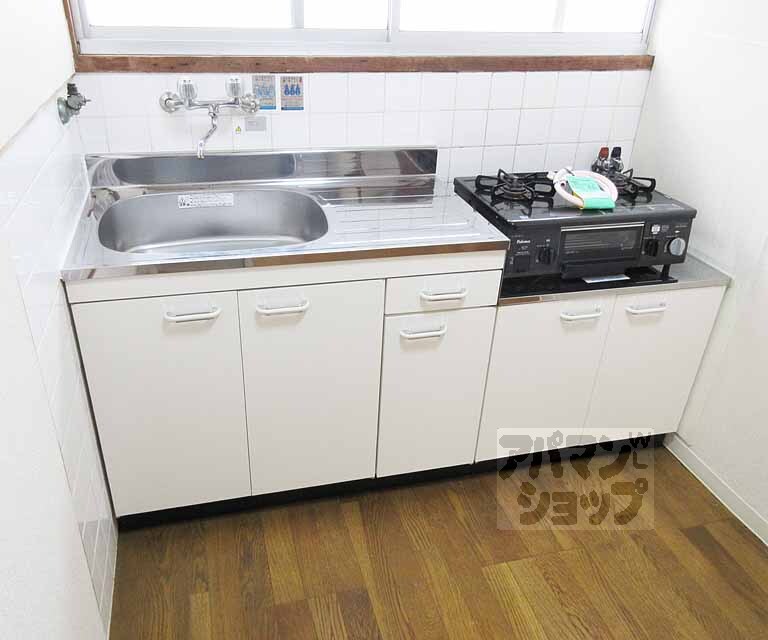 キッチン　二口コンロ設置可能