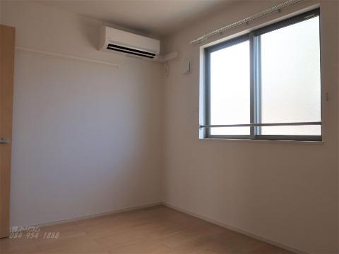 その他設備　寝室エアコン