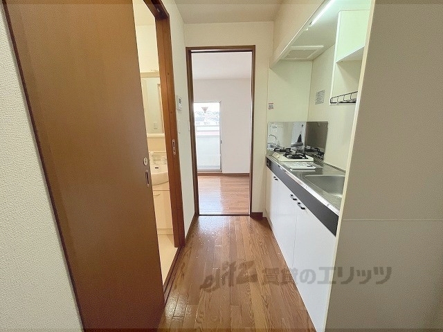その他部屋・スペース　廊下