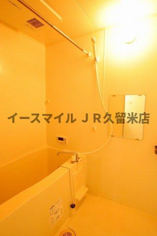 バス・シャワールーム　日々の疲れを癒すお風呂付です