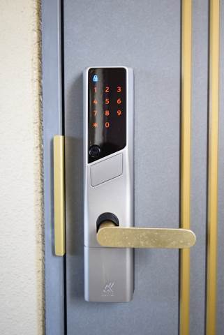 セキュリティ　セキュリティー強化で電子錠になりました