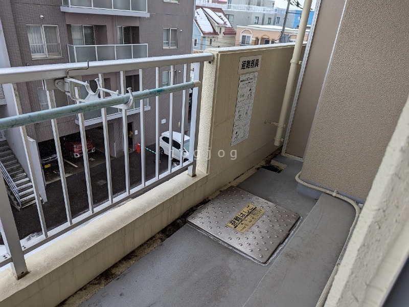 バルコニー