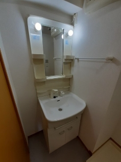 洗面設備　☆嬉しい独立洗面台☆