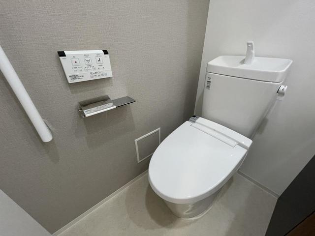 トイレ　別部屋同仕様