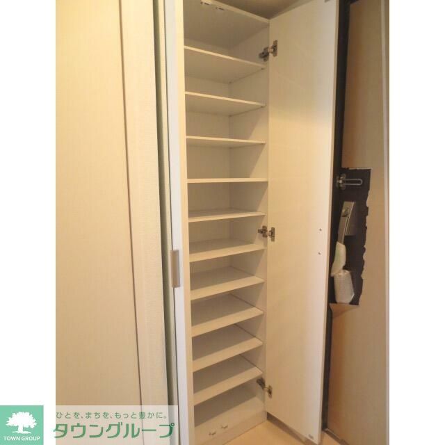収納　同物件別部屋のお写真になります。現況優先です。
