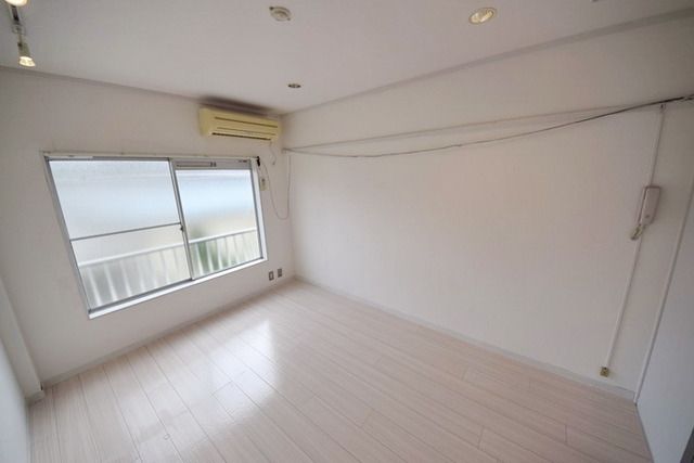 居室・リビング　★お部屋探しは株式会社タウンハウジング東京まで★