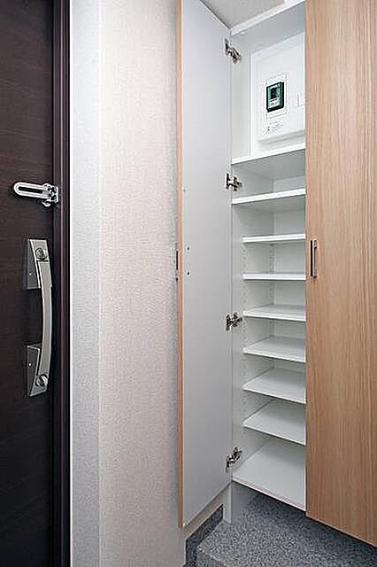 玄関　（別タイプ参考写真）ニューハイム上板橋　板橋区上板橋３