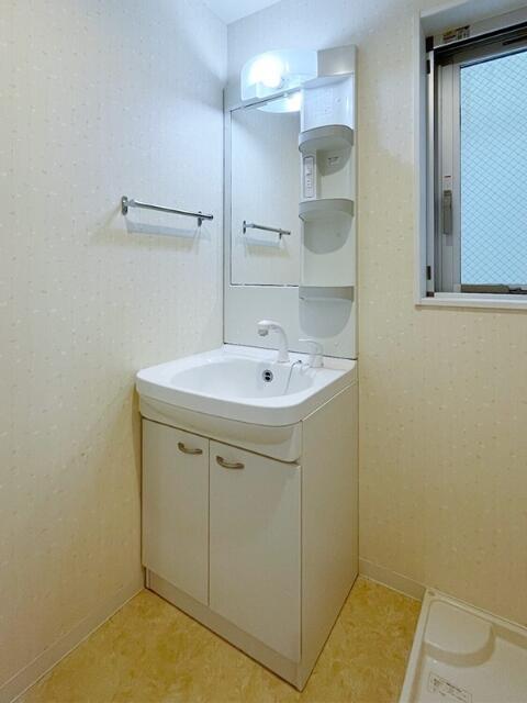 洗面設備　別部屋同間取