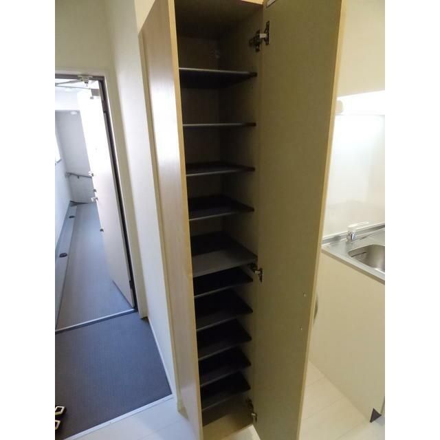 玄関　収納