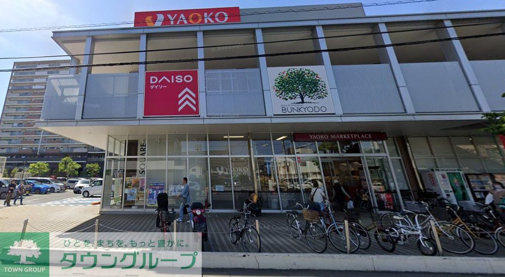 ショッピングセンター　フェスタスクエア（ショッピングセンター）まで750m
