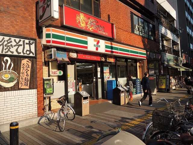 コンビニ　セブンイレブン「川崎駅前店」（コンビニ）まで180m