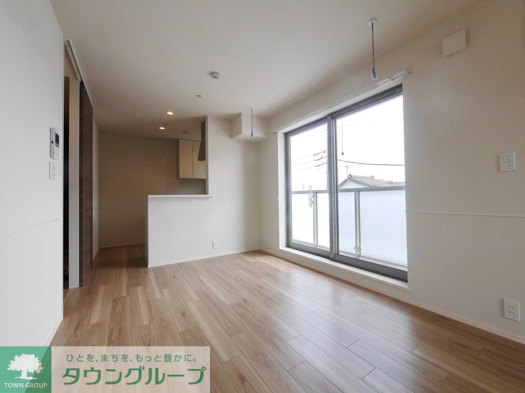 居室・リビング　※別部屋参考写真※